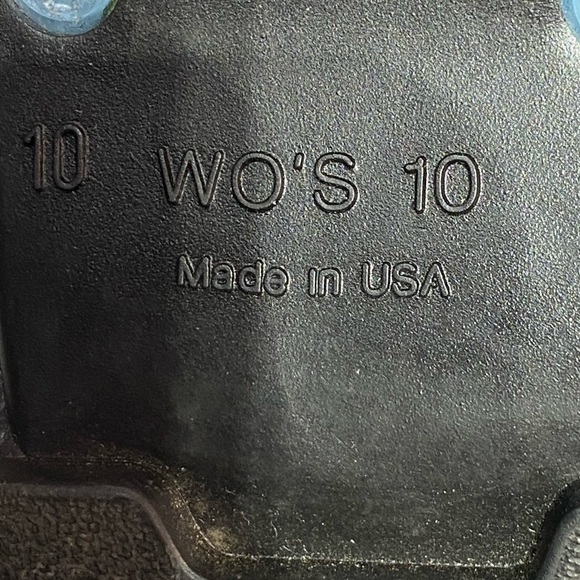 Sloggers Blue Bee Waterproof Clogs Made in USA - Picture 8 of 8